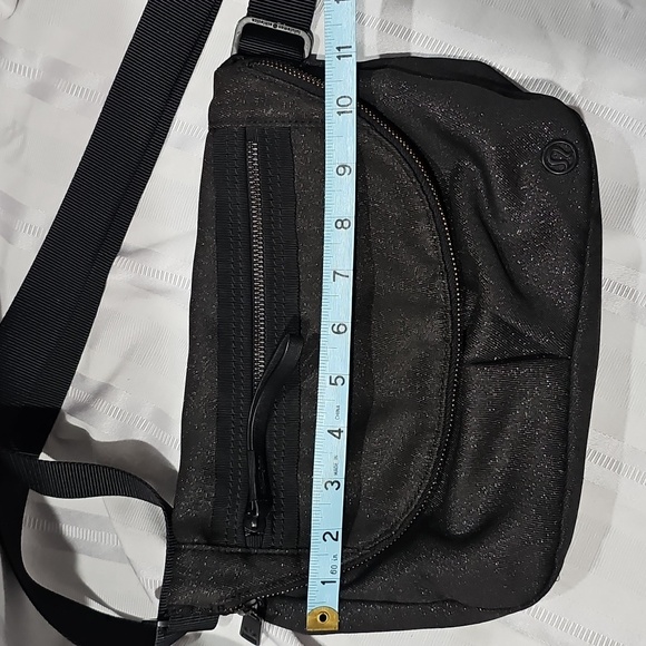 Lululemon Festival Bag; Black Crossbody Bag with Adjustable Strap - Picture 7 of 10
